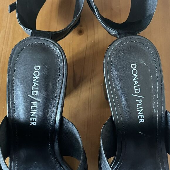 Donald J Pliner Edie Open Toe Size 8 Pumps Sandals Heels Black Italian Leather - Picture 12 of 14